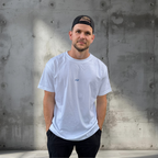 Hvid Oversized T-shirt – Blå Vivex Print | Unisex Streetwear