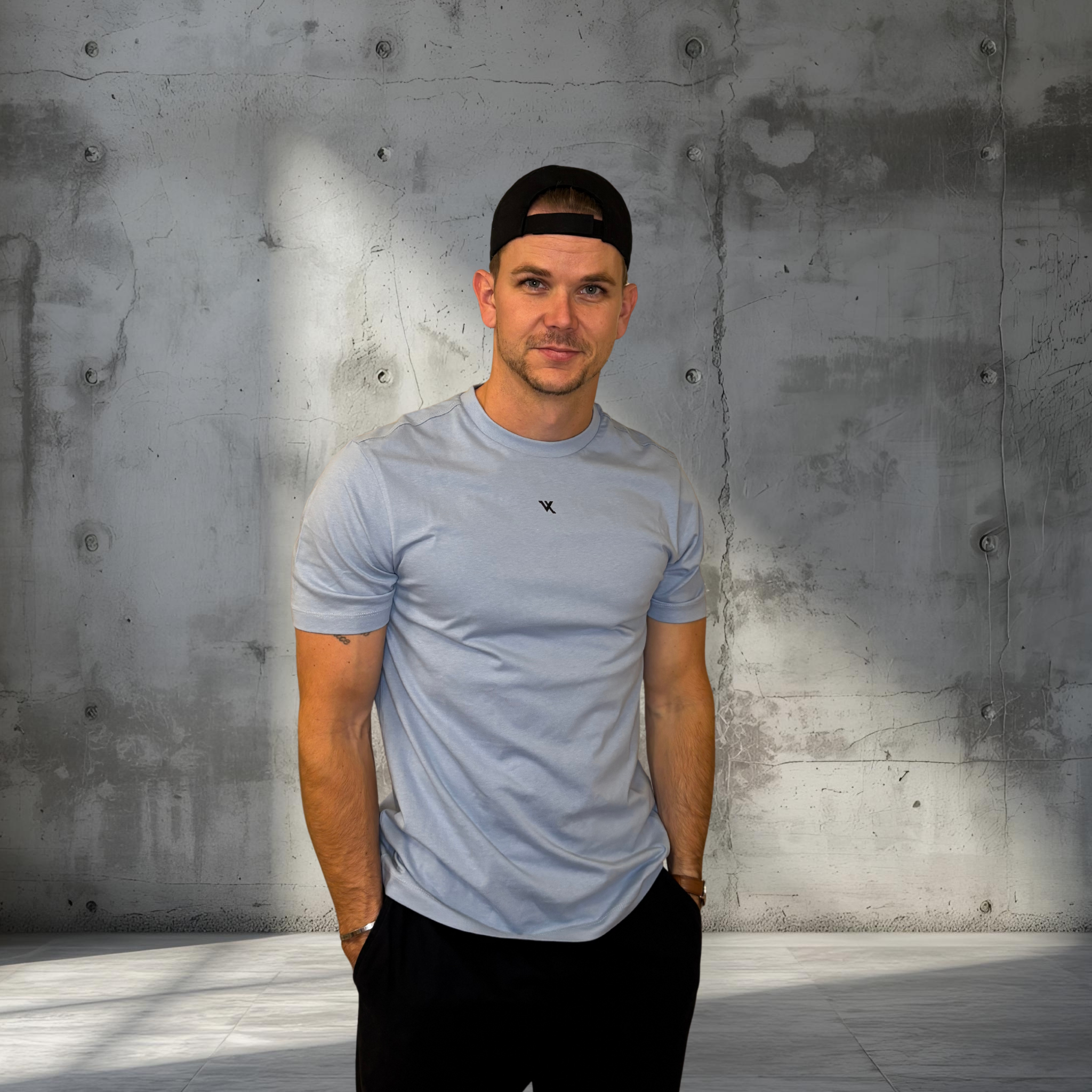 VX - Organic Relaxed Fit T-Shirt – Unisex